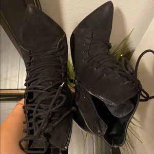 Zara- sexy laceup boots